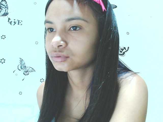 liz7skinny live cam on BongaCams