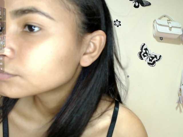 liz7skinny live webcam show
