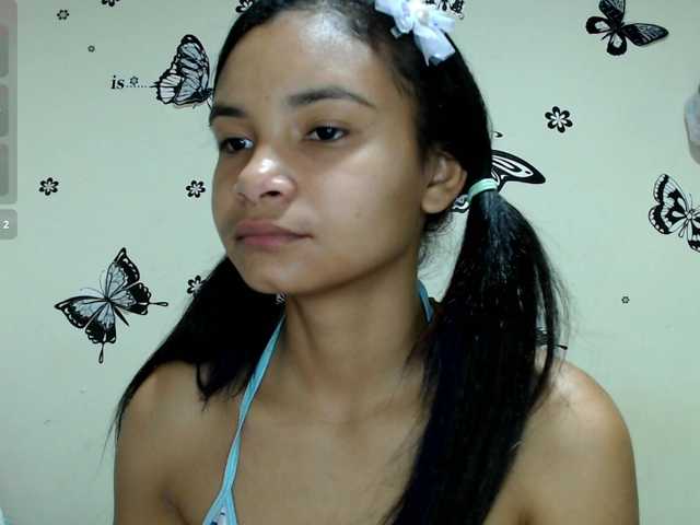 liz7skinny live cam on BongaCams