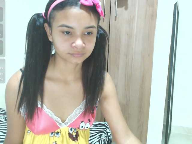 liz7skinny live cam on BongaCams