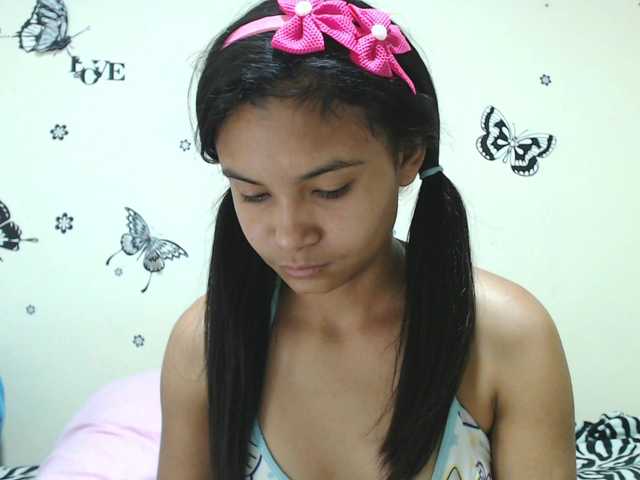 liz7skinny live cam on BongaCams
