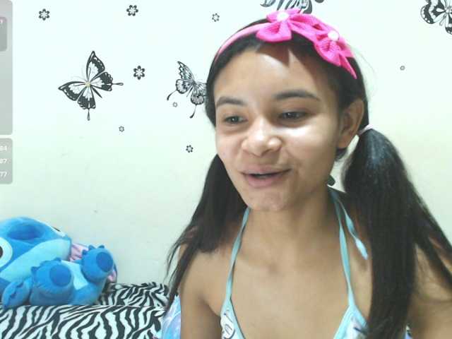 liz7skinny live cam on BongaCams