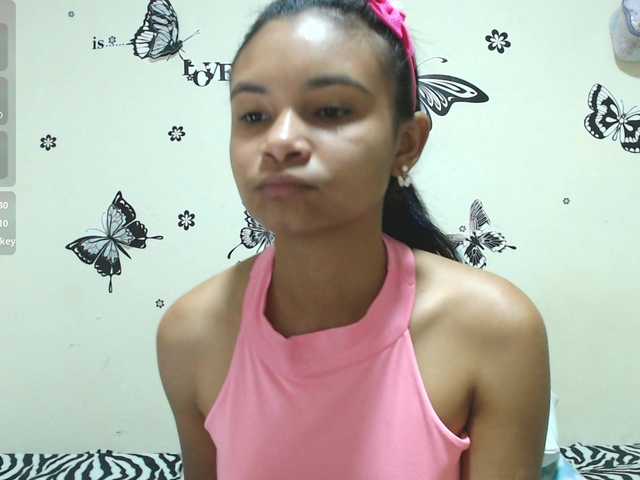liz7skinny live cam on BongaCams