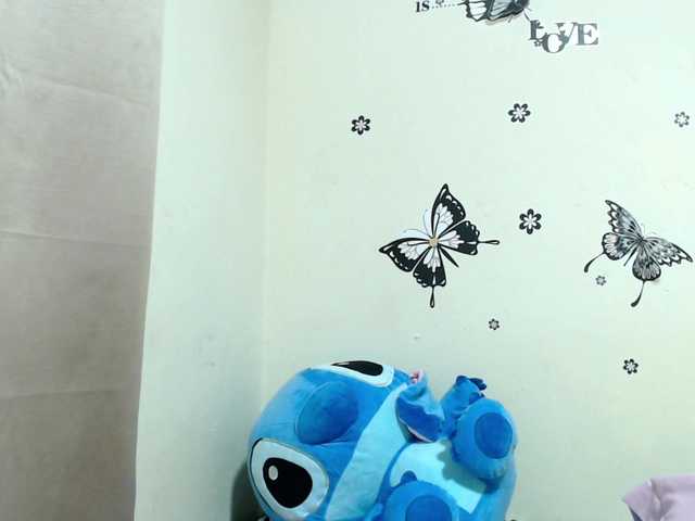 liz7skinny live cam on BongaCams