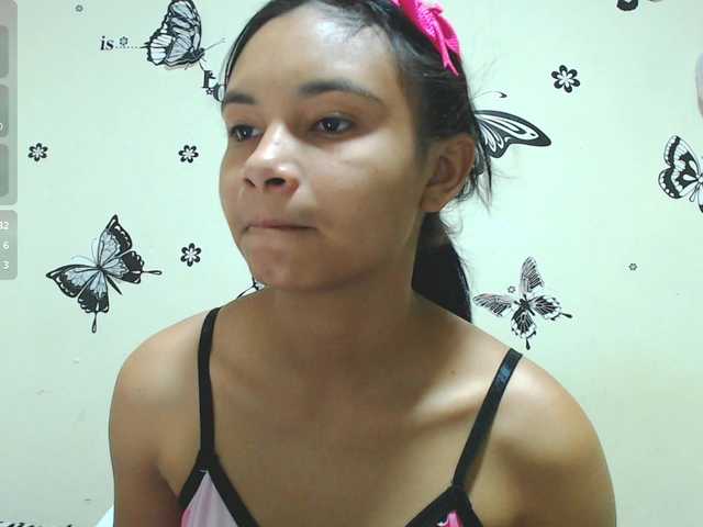 liz7skinny live cam on BongaCams