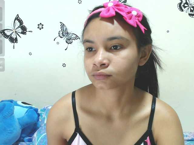 liz7skinny live cam on BongaCams