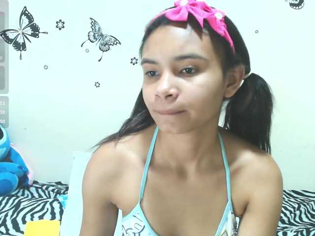 liz7skinny live cam on BongaCams