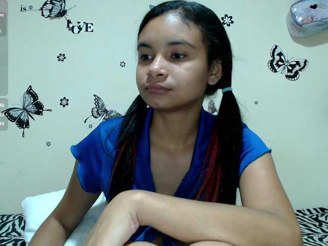 liz7skinny live cam on BongaCams