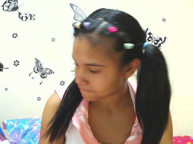 liz7skinny live cam on BongaCams