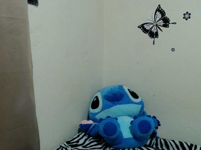 liz7skinny live cam on BongaCams