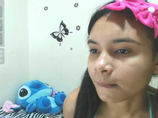 liz7skinny live cam on BongaCams