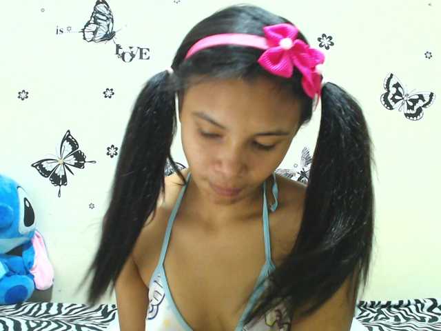 liz7skinny live cam on BongaCams