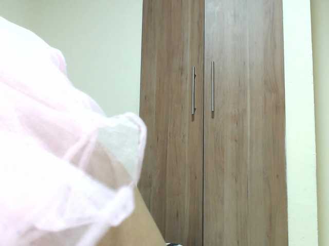 liz7skinny live cam on BongaCams