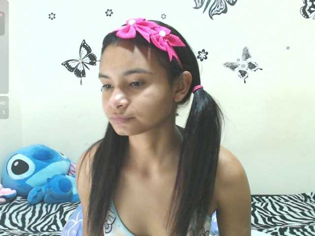 liz7skinny live cam on BongaCams