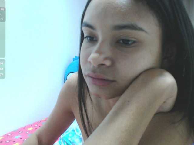 liz7skinny live cam on BongaCams
