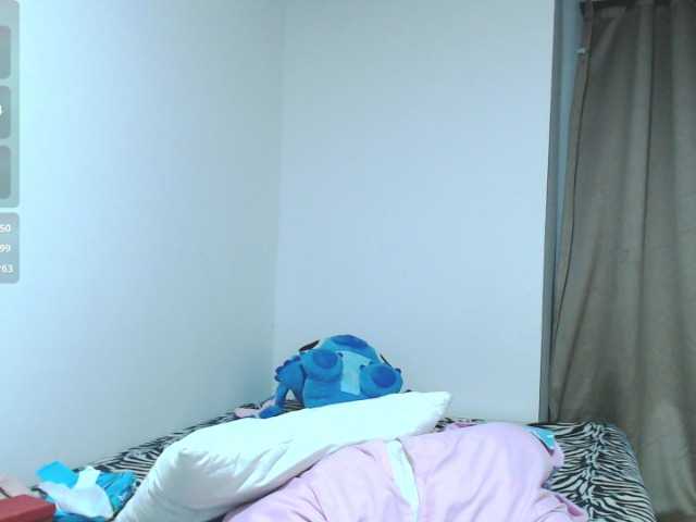 liz7skinny live cam on BongaCams