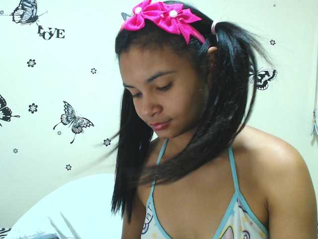 liz7skinny live cam on BongaCams