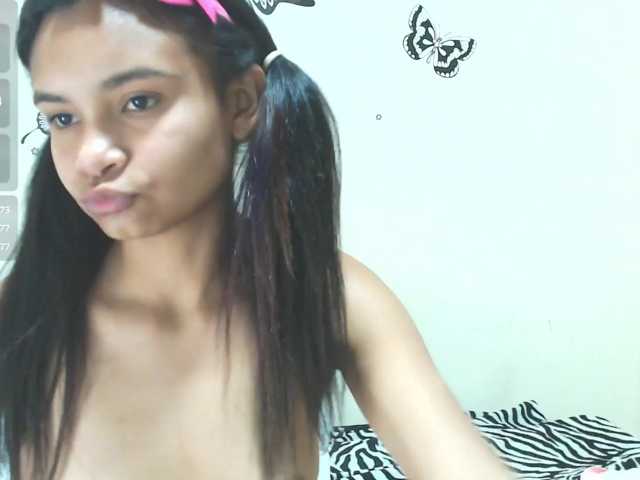 liz7skinny live cam on BongaCams