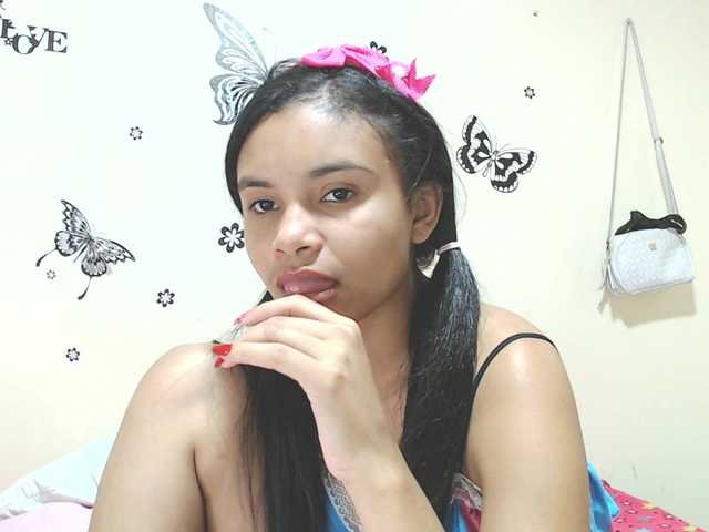 liz7skinny live cam on BongaCams