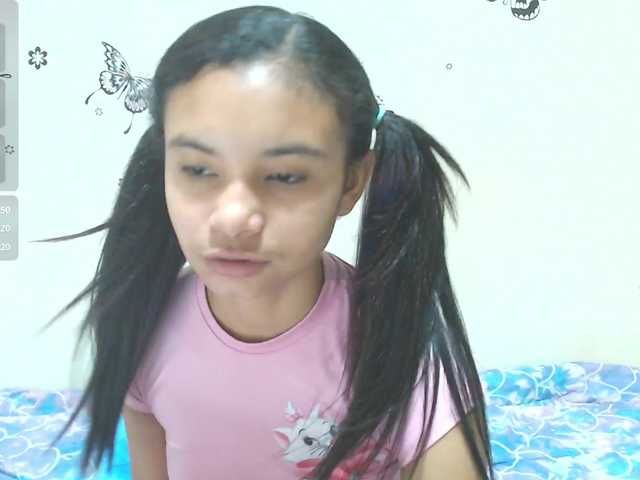 liz7skinny live cam on BongaCams