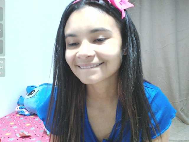 liz7skinny live cam on BongaCams