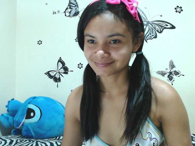 liz7skinny live cam on BongaCams
