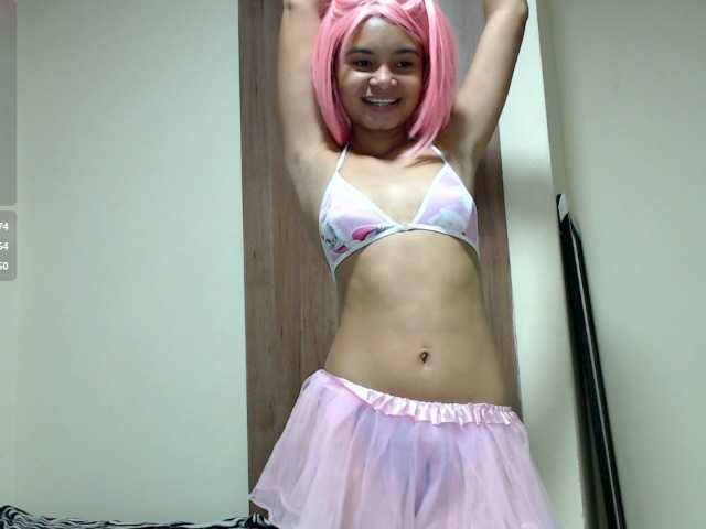 liz7skinny live cam on BongaCams
