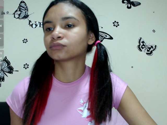 liz7skinny live cam on BongaCams