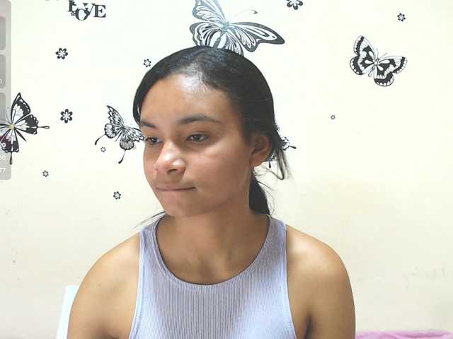 liz7skinny live cam on BongaCams