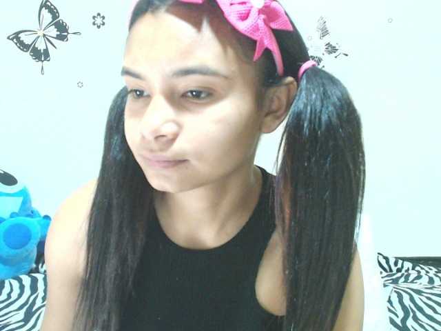 liz7skinny live cam on BongaCams