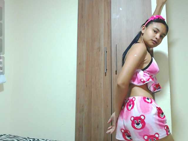 liz7skinny live cam on BongaCams