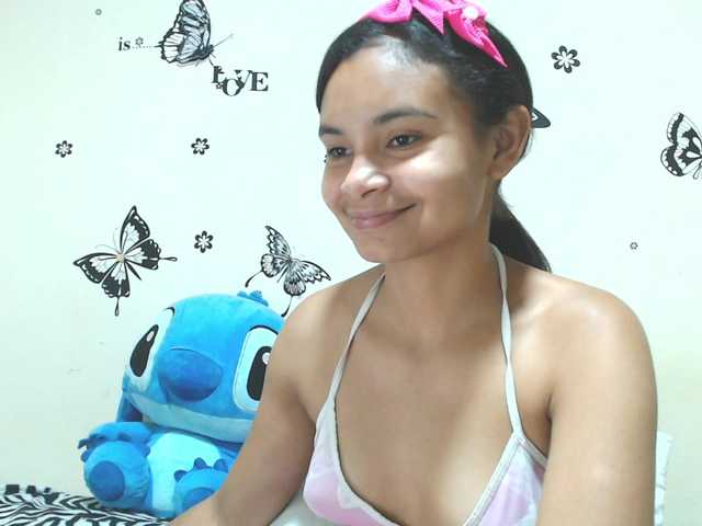 liz7skinny live cam on BongaCams