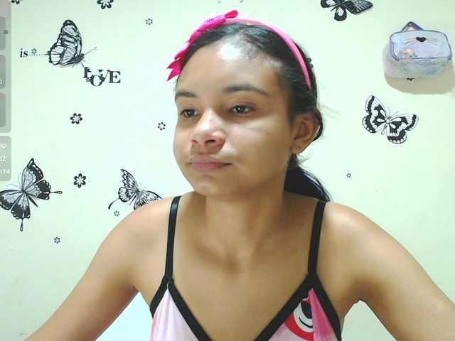 liz7skinny live cam on BongaCams