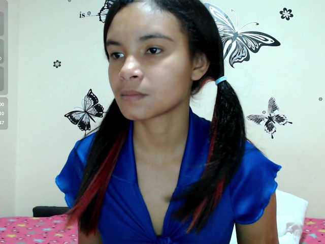 liz7skinny live cam on BongaCams