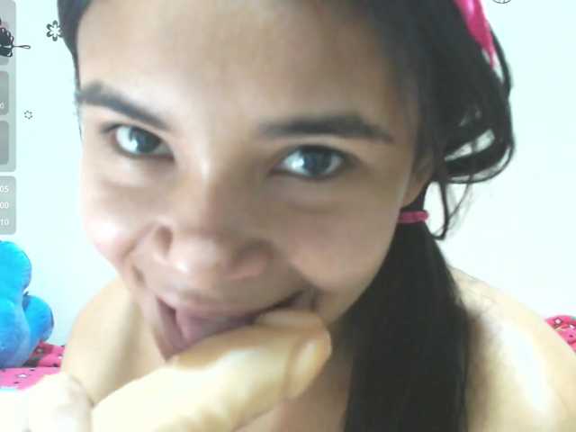 liz7skinny live cam on BongaCams