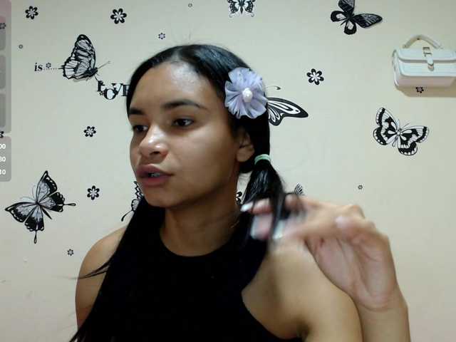 liz7skinny live cam on BongaCams