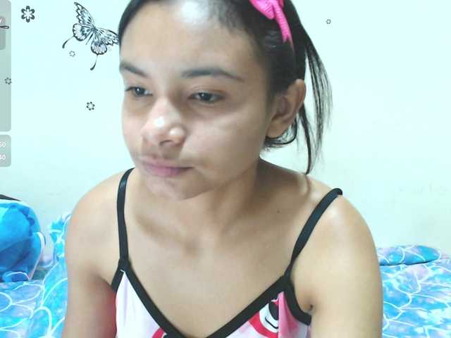 liz7skinny live cam on BongaCams