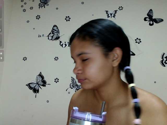 liz7skinny live cam on BongaCams