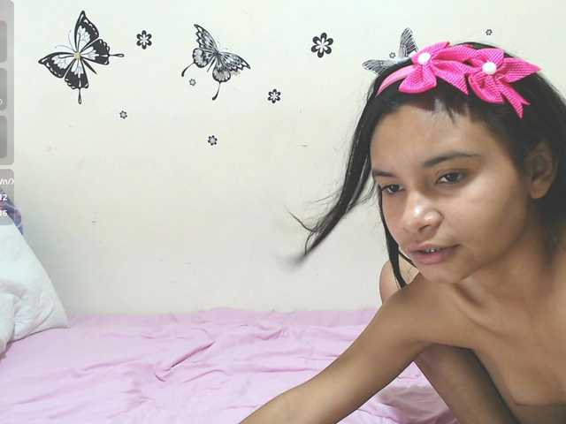 liz7skinny live cam on BongaCams