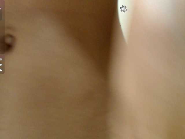 liz7skinny live cam on BongaCams