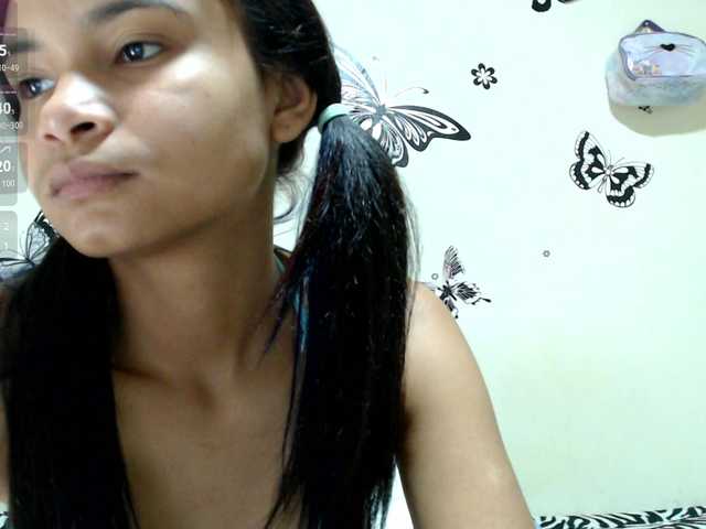 liz7skinny live cam on BongaCams