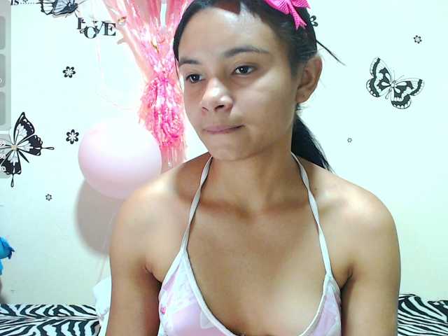 liz7skinny live cam on BongaCams