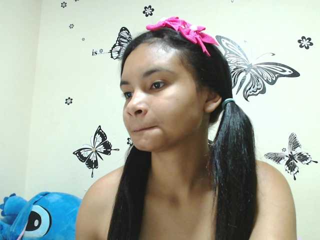 liz7skinny live cam on BongaCams