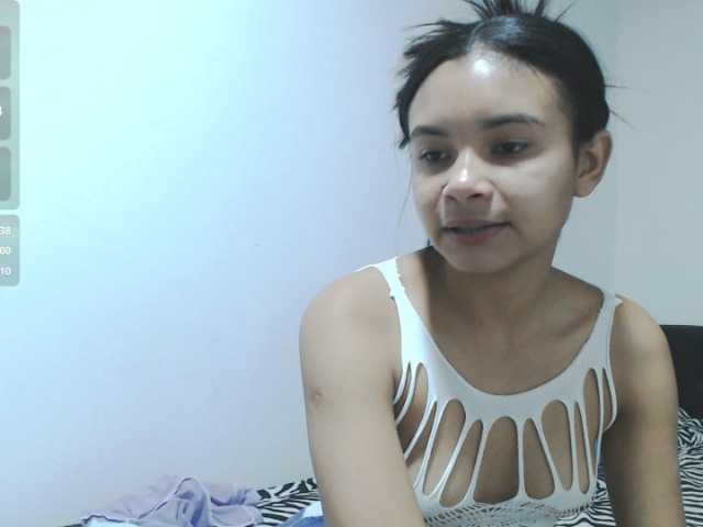 liz7skinny live cam on BongaCams