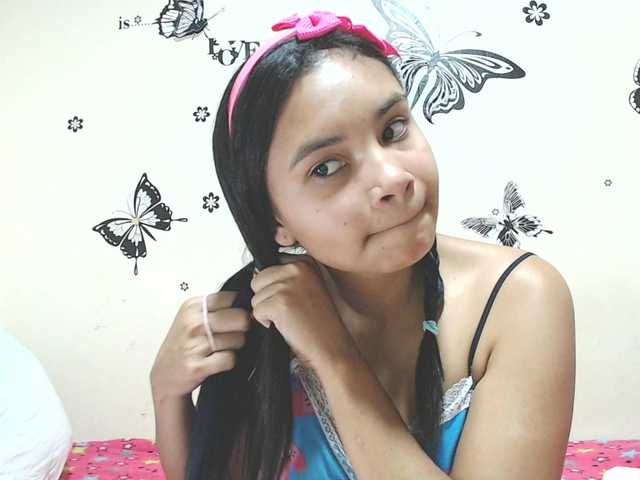 liz7skinny live cam on BongaCams