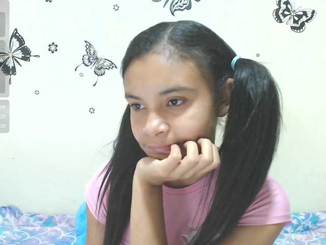 liz7skinny live cam on BongaCams