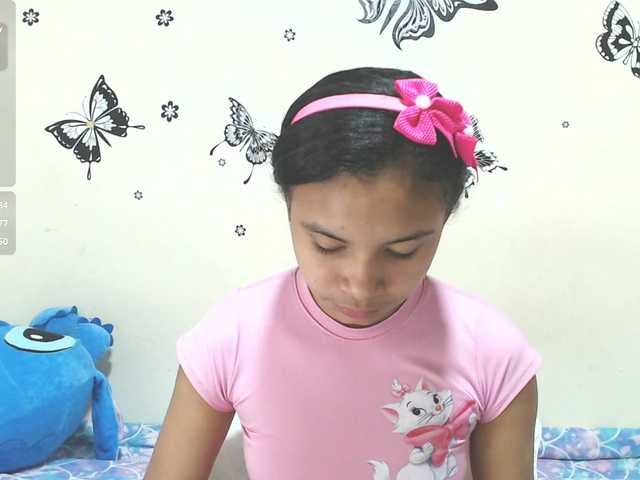 liz7skinny live cam on BongaCams