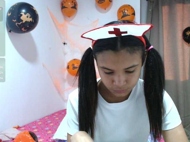 liz7skinny live cam on BongaCams