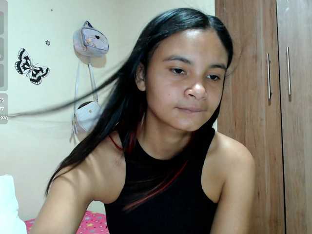 liz7skinny live cam on BongaCams
