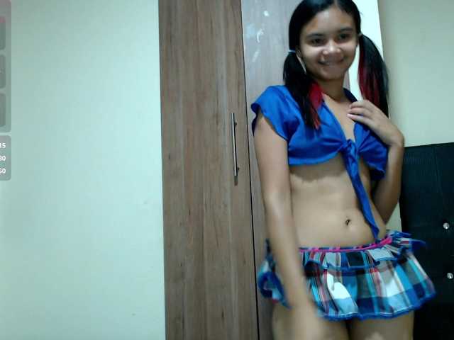 liz7skinny live cam on BongaCams
